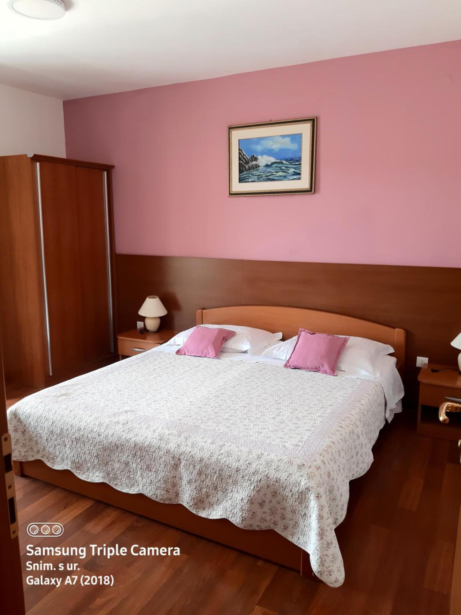 -Villa Sjor -Primosten-Apartmani- Has 2 Large Apartments And 2 Smaller Ones -Primosten Lokvice 6 المظهر الخارجي الصورة